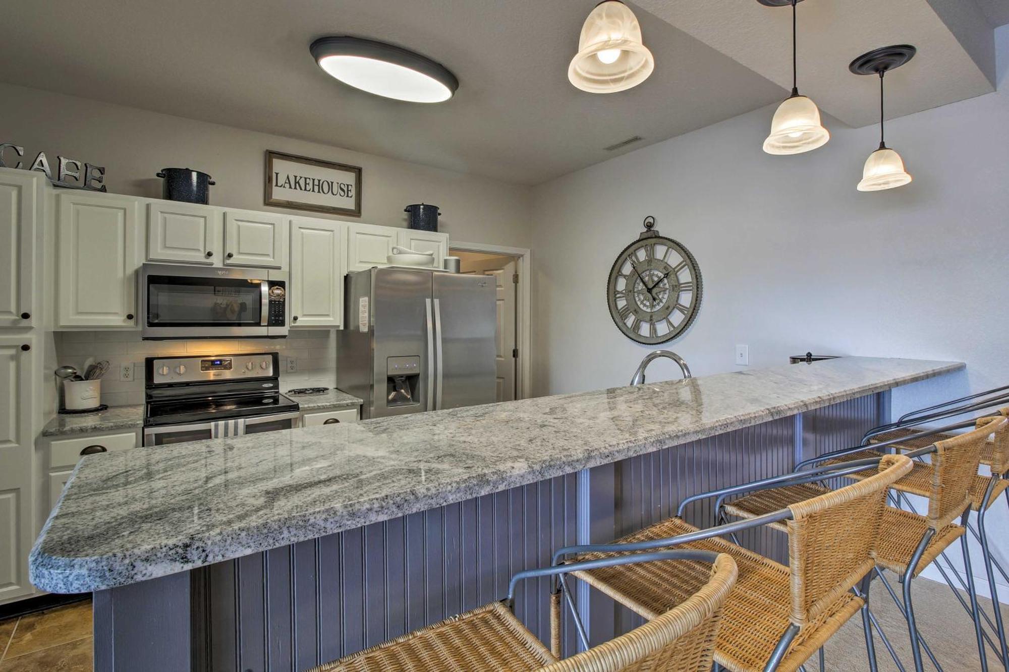 Townhouse With Shared Dock On Lake Of The Ozarks! Exterior foto